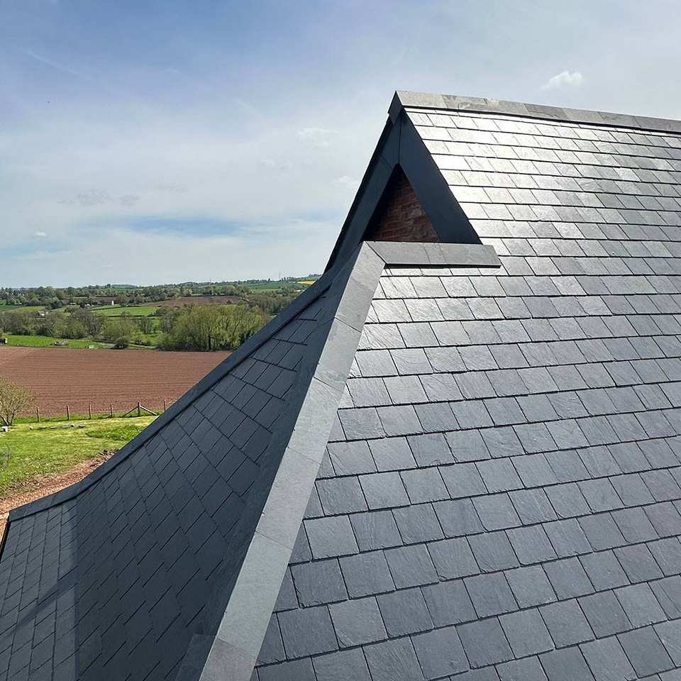 ChinaNaturalSlateRoofTileSplitSurfaceBlackRustyDurableEco – friendlyBuildingMaterial