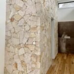 ModernCreamSandstoneWallCladdingNaturalSplit FaceStoneVeneerIrregularLoose，ForExteriorInteriorDecorationHoned 6